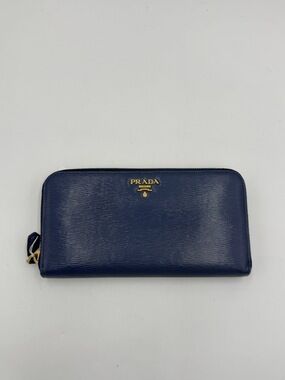 Prada Vitello Zip Wallet
